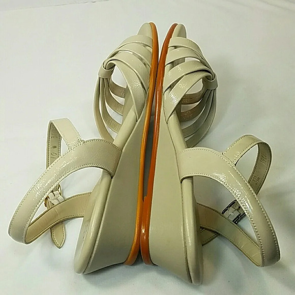 SAS. Tripad Comfort Sandals Size 10 W - Picture 3 of 8